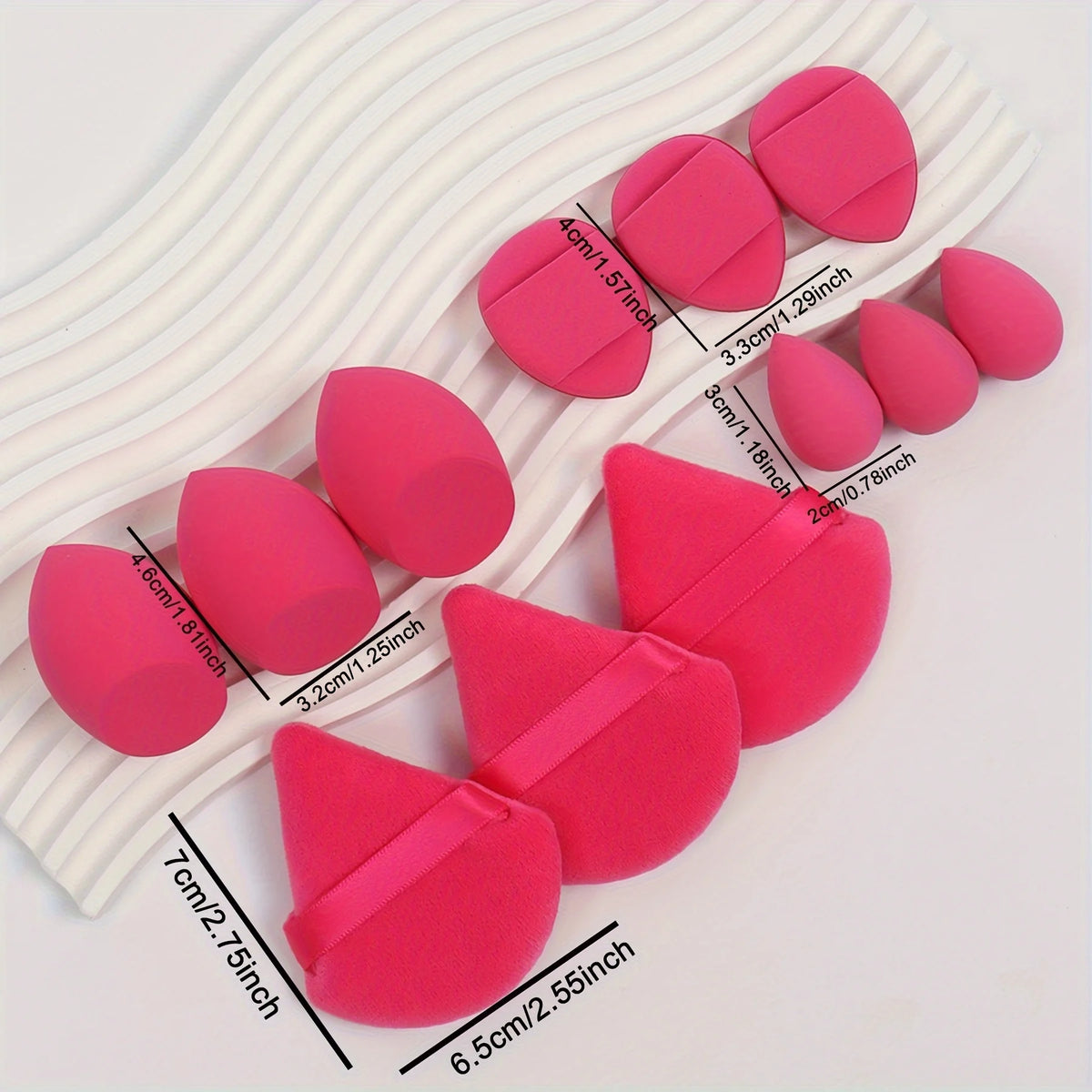 A 12 Piece Set of Versatile Makeup Sponges, Consisting of 3 Loose Powder Puffs, 3 Mini Cushion Powder Puffs, 3 Beauty Eggs, and