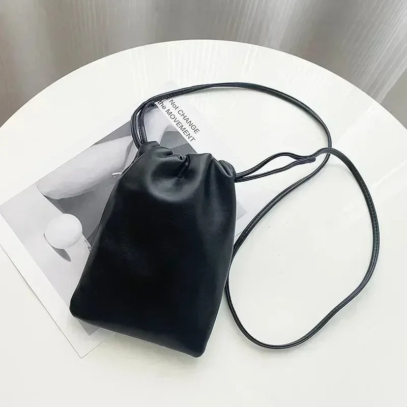 Women Leather Small Crossbody Bag Designer Cell Phone Bag Lightweight Fashion Shoulder Bag Ladies Travel Purse