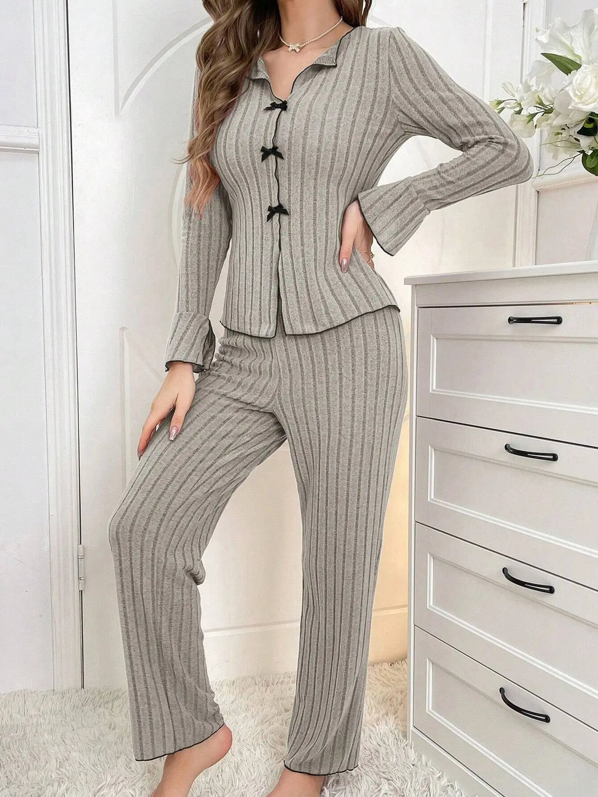 2-Piece Women's Autumn and Winter Pure Color Elegant Bow Women's Simple Long-Sleeved Pants Pajama Set Leisure home clothing